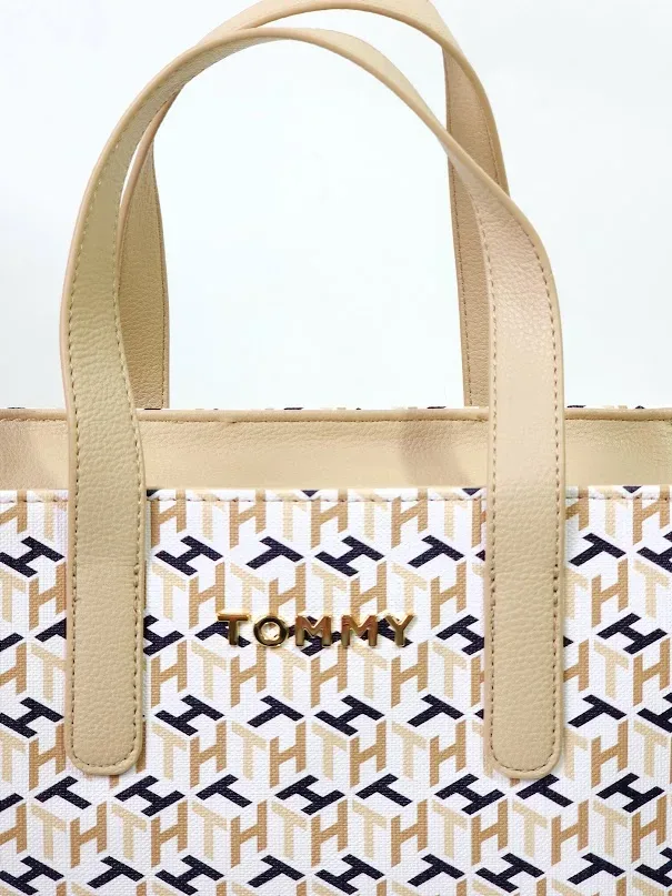 Bolso Tommy Hilfiger para dama color beige