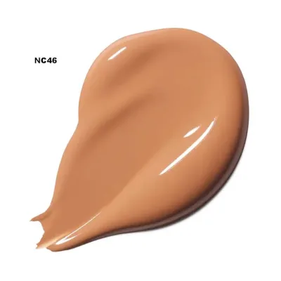 Base de maquillaje MAC para dama tono NC46