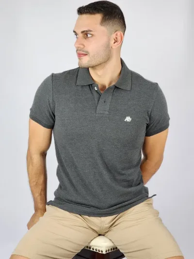 Camiseta Aeropostale para caballero color gris oscuro