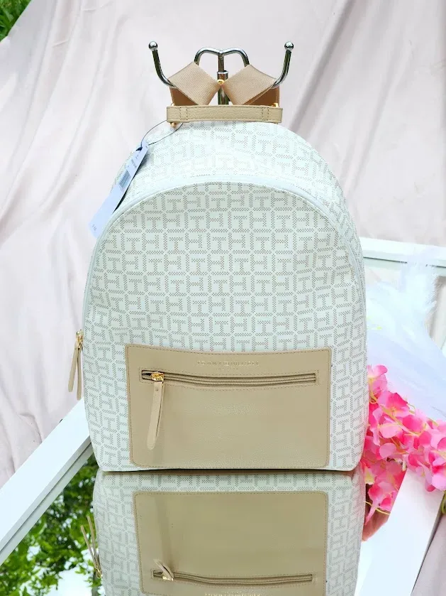 Bolso Tommy Hilfiger para dama color blanco