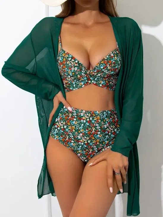 Salida de playa y braga para dama color verde (no incluye top)