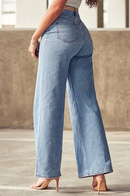 Jeans YMI para dama color azul claro 08M