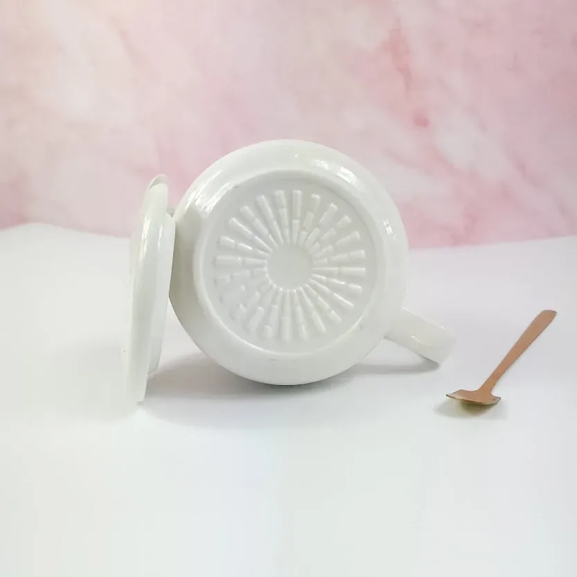 Tasa con Base de Calentado Automático