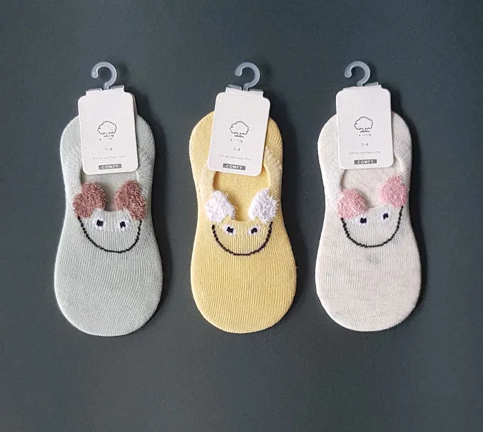 Medias para niña colores varios