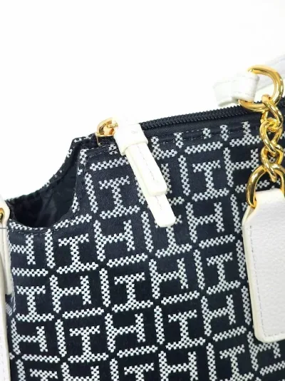 Bolso Tommy Hilfiger para dama color negro y blanco