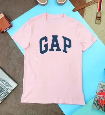 Camiseta GAP para caballero color rosa