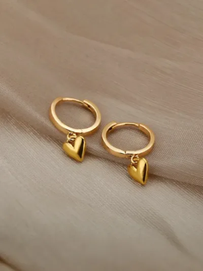 Argollas cobre con diseño de corazón #COLOR DORADO