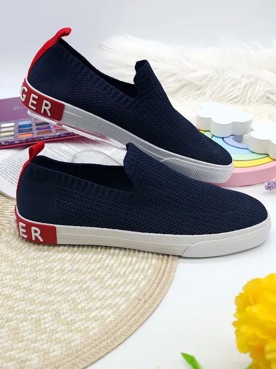 Tenis Tommy Hilfiger para dama color azul