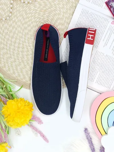 Tenis Tommy Hilfiger para dama color azul