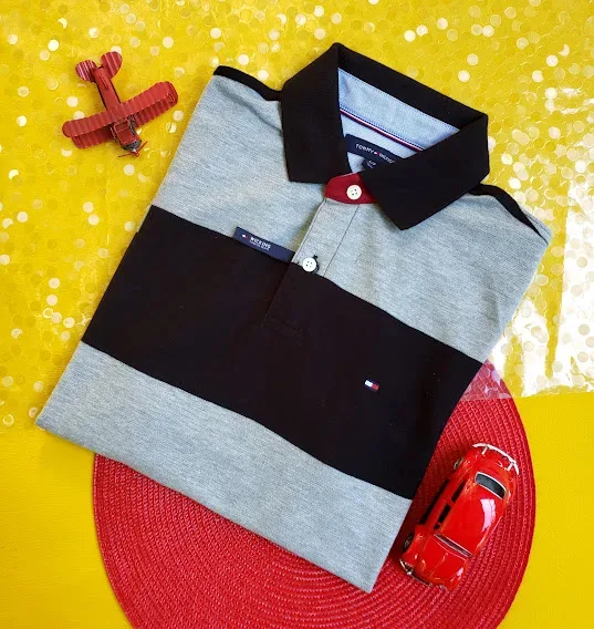 Camiseta Tommy Hilfiger para caballero de rayas