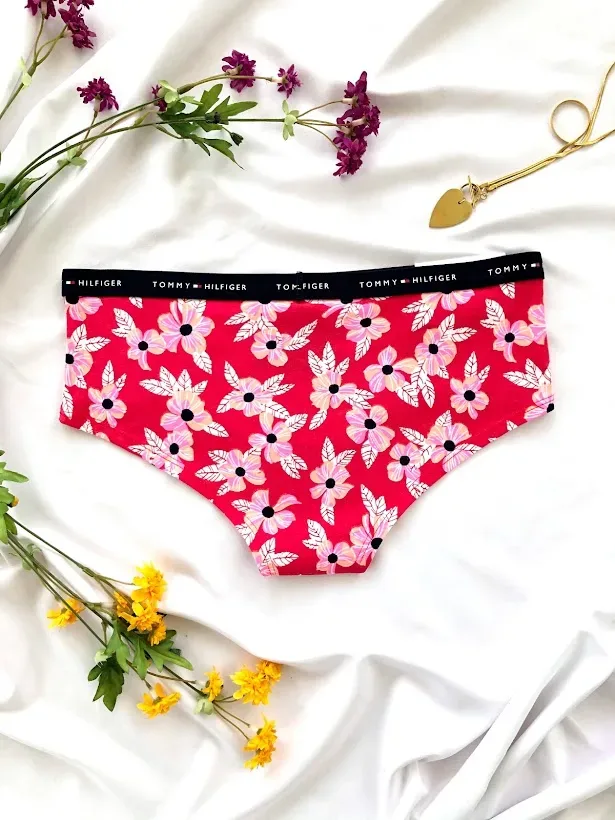 Braga Tommy Hilfiger para dama diseño floral
