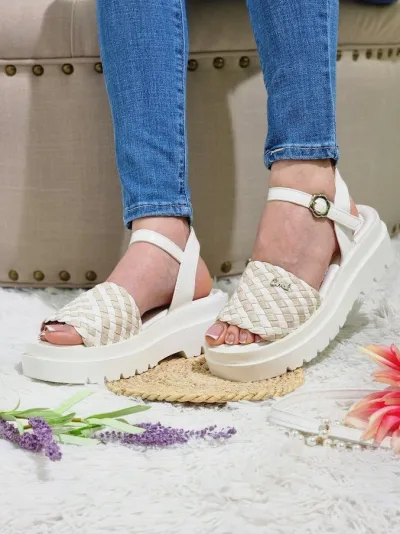 Sandalias Coral para dama Magnolia Cream Pu