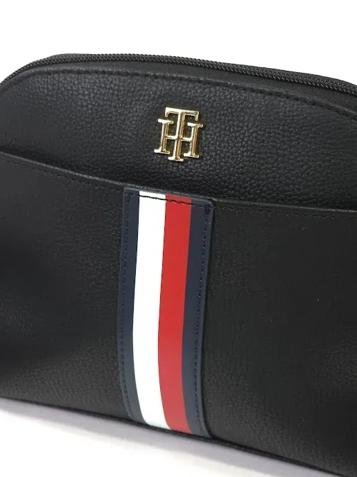 Bolso Tommt Hilfiger para dama color negro