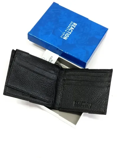 Billetera Kenneth Cole color negro