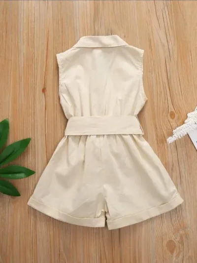 Enterizo para niña color beige