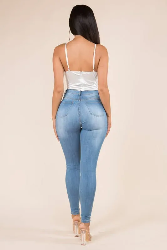 Body para dama color blanco satén 1083
