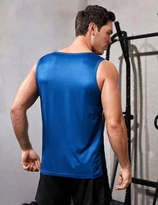 Camiseta deportiva para caballero color azul