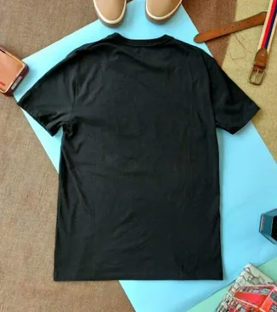 Camiseta GAP para caballero color negro