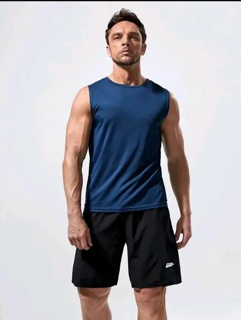 Camiseta deportiva para caballero color azul sin mangas