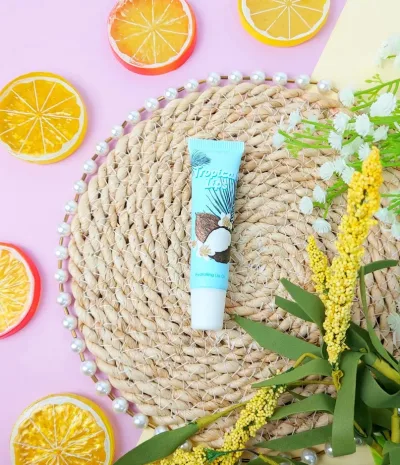 Brillo labial hidratante Amuse para dama sabor coco