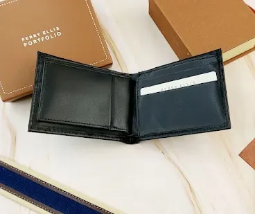 Billetera Perry Ellis  para caballero color negro