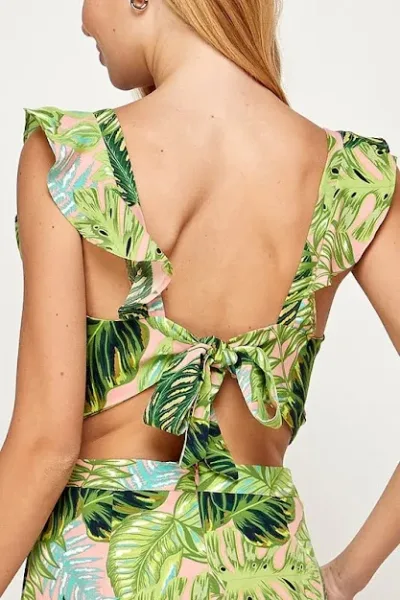 Vestido para dama con patrón de hojas tropicales