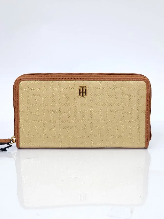 Cartera Tommy Hilfiger para dama color beige