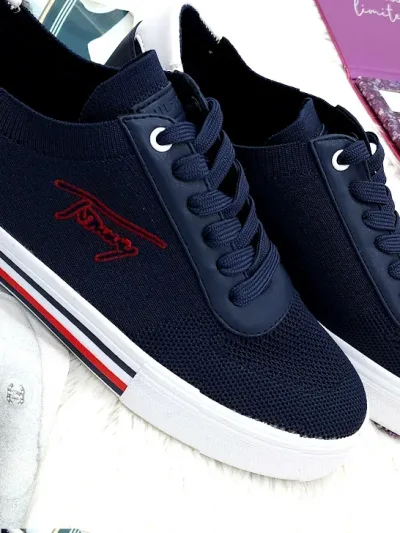 Tenis Tommy Hilfiger para dama color azul