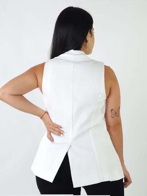Blazer Salvaje para dama sin manga