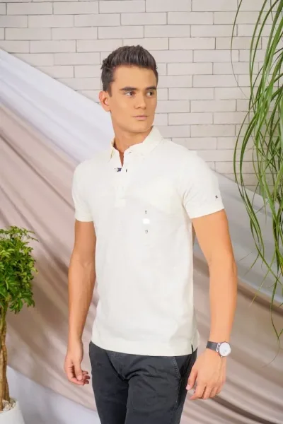 Camiseta Tommy Hilfiger para caballero color beige