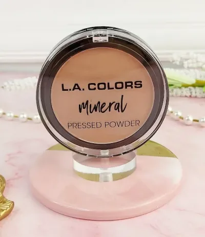 Polvo mineral prensado L.A.COLORS para dama CMP375