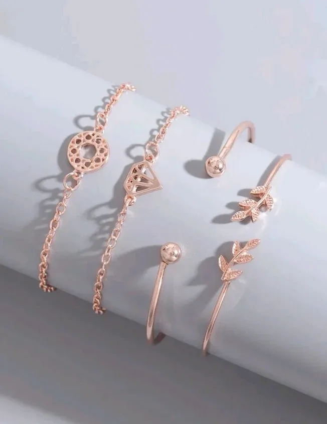 4 Pulseras para dama color oro rosa
