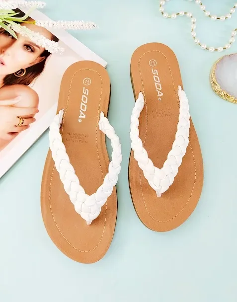 Sandalias para dama color blanco y camel