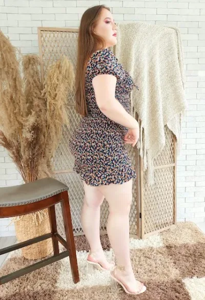 Vestido para dama color azul oscuro con estampado floral