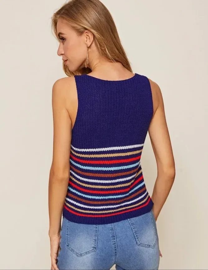 Blusa para dama color azul con diseño a rayas