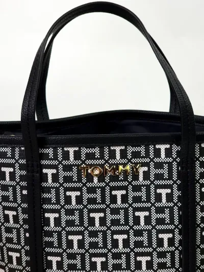 Bolso Tommy Hilfiger para dama color negro