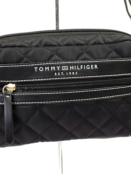 Bolso Tommy Hilfiger para dama color negro
