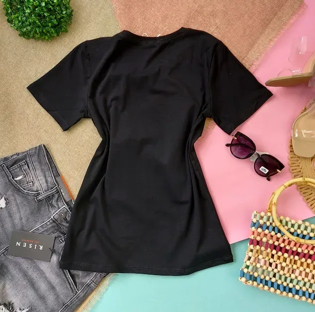 Camiseta para dama con diseño de zapatos y bolso