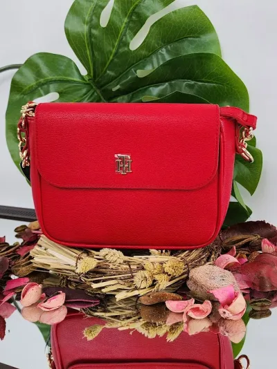 Bolso Tommy Hilfiger para dama