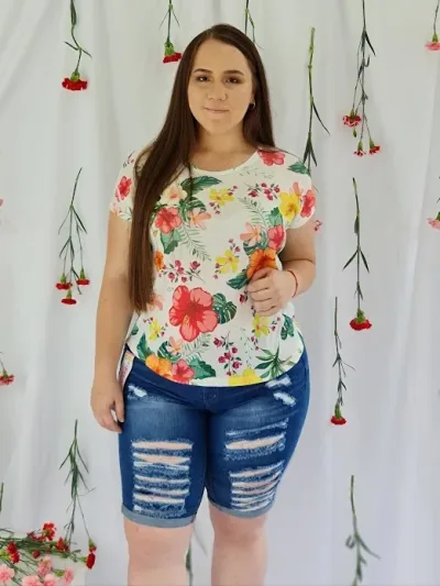 Blusa para dama con estampado floral