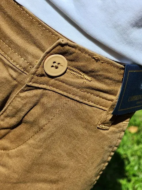 Short Cambridge Polo Club para niño color mostaza