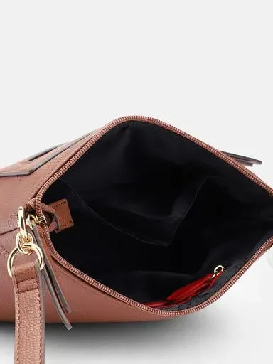 Bolso Tommy Hilfiger color café