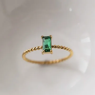 Anillo para dama de acero de titanio