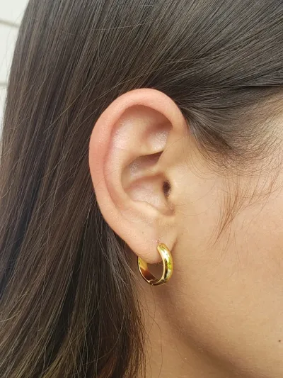 Argollas medianas acero inoxidable con diseño circular #COLOR DORADO