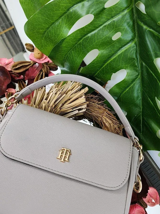 Bolso Tommy Hilfiger para dama
