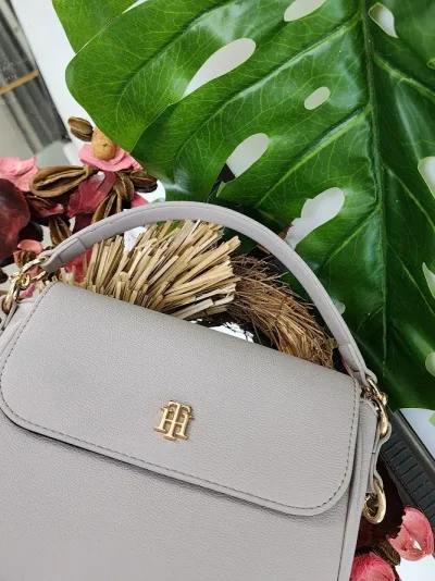Bolso Tommy Hilfiger para dama