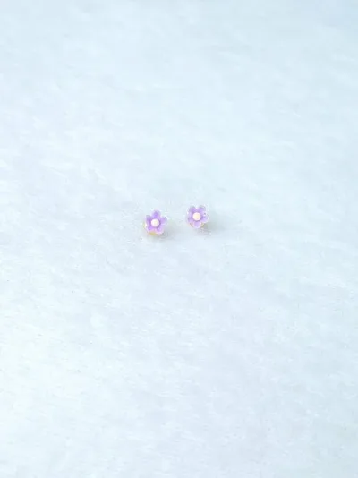 Par de aretes para dama diseño de flor morada