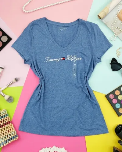 Camiseta Tommy Hilfiger para dama color azul con brillos