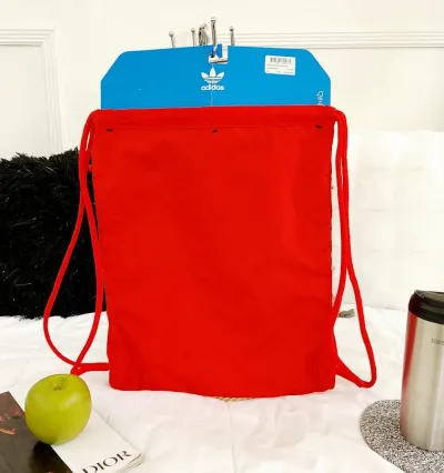 Bolso Adidas para caballero color rojo
