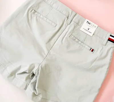 Short tommy Hilfiger para dama color gris claro